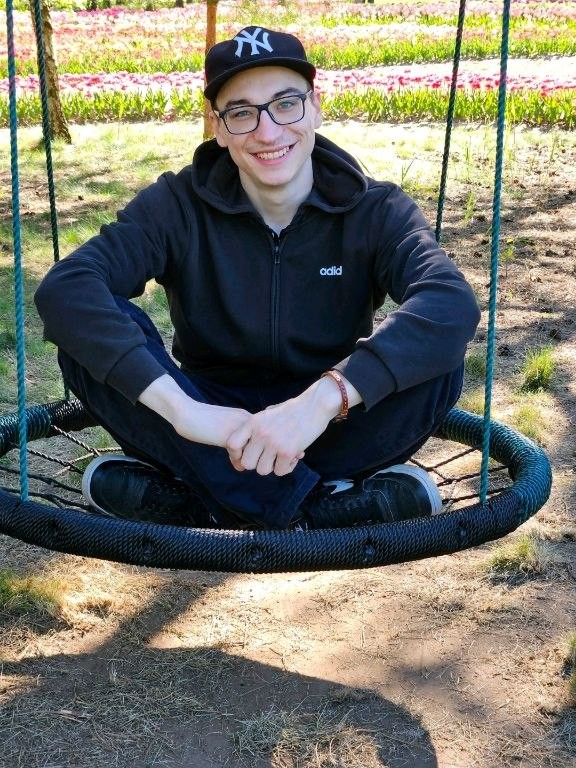 Big M on a swing